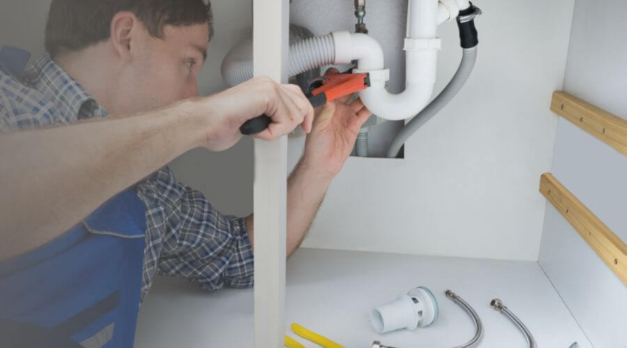 Local water heater installation in Canute, OK